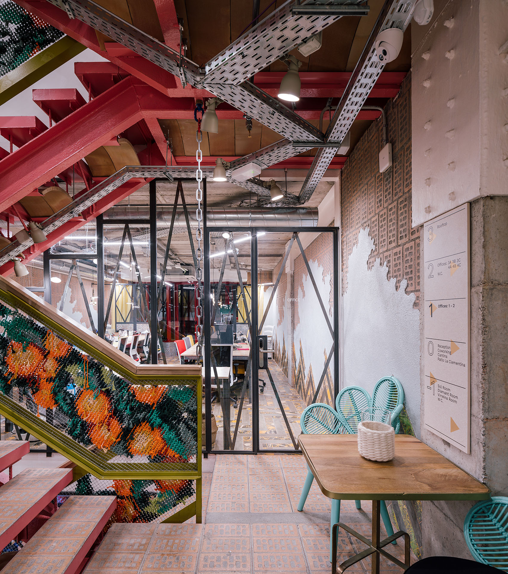 UtopicUs Clementina — staircase ground floor with embroidered clementine railings